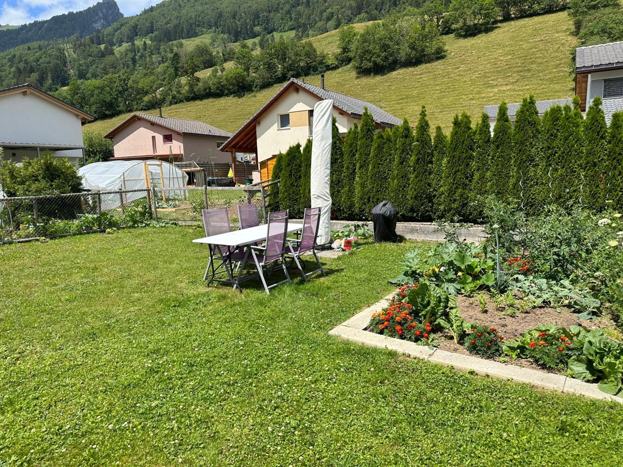 Neirivue Gruyere Alpes Appartement 3 Chambres Bbq Parking מראה חיצוני תמונה