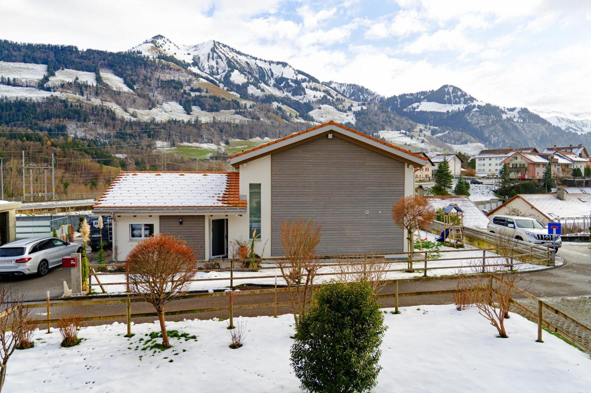 Neirivue Gruyere Alpes Appartement 3 Chambres Bbq Parking מראה חיצוני תמונה